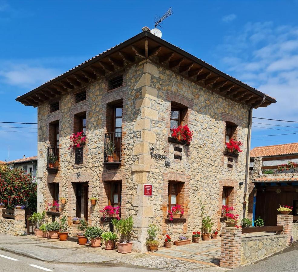 Vila La Torruca Orena Exteriér fotografie